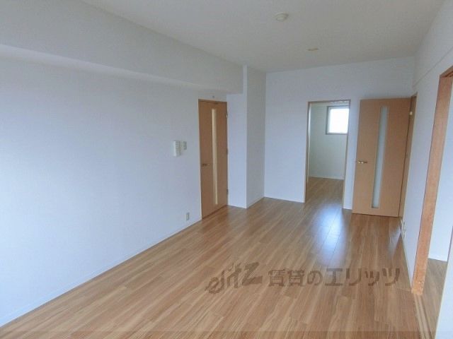 居室・リビング　洋室