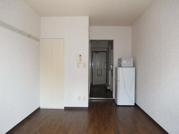 居室・リビング　内装