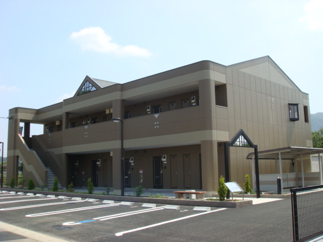 建物外観　外観写真（昼）