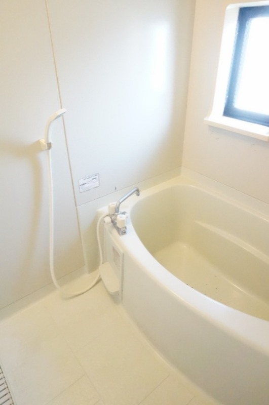 バス・シャワールーム　図面と現状に相違がある場合には現状を優先