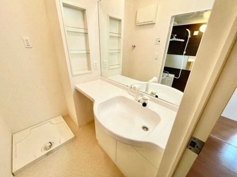 洗面設備　図面と現状に相違がある場合には現状を優先．．．