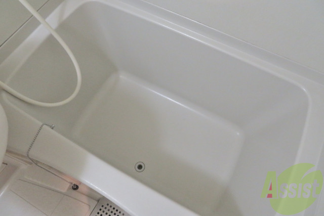 バス・シャワールーム　この大きさならゆっくり入れそうですね