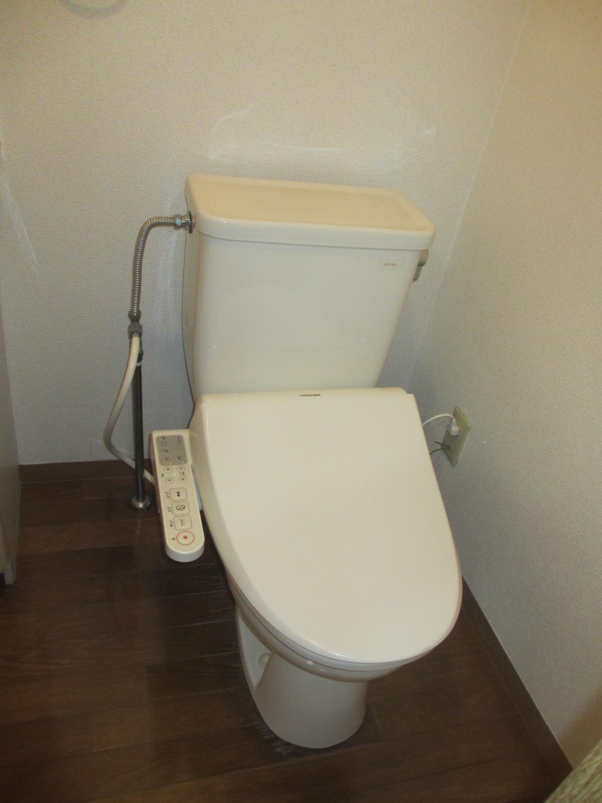 トイレ　別部屋参考