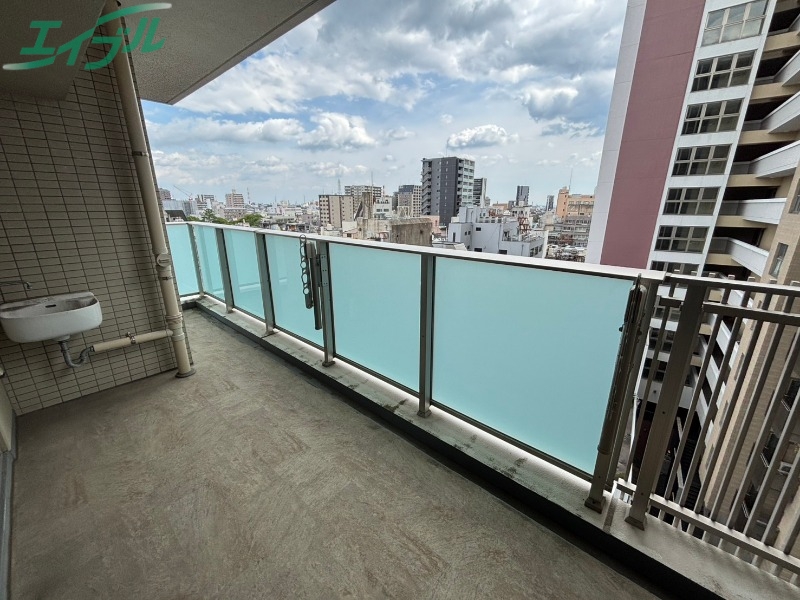 バルコニー　別部屋同型タイプです。