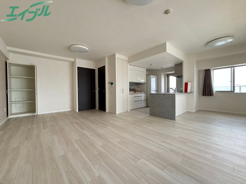 居室・リビング　別部屋同型タイプです。