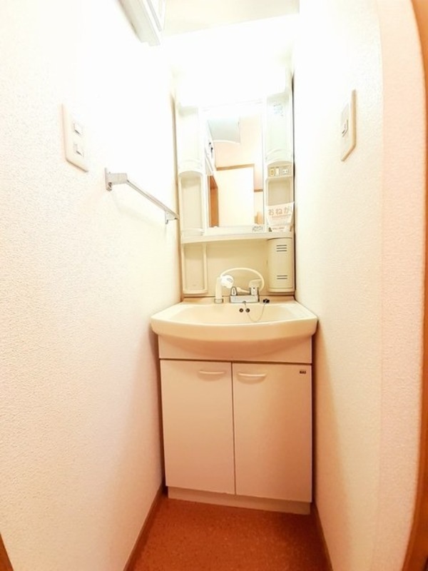 洗面設備　図面と現状に相違がある場合には現状を優先