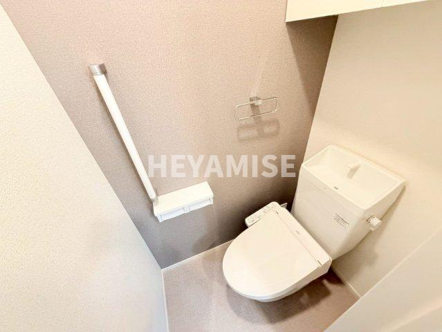 トイレ　※室内画像は類似物件のもの