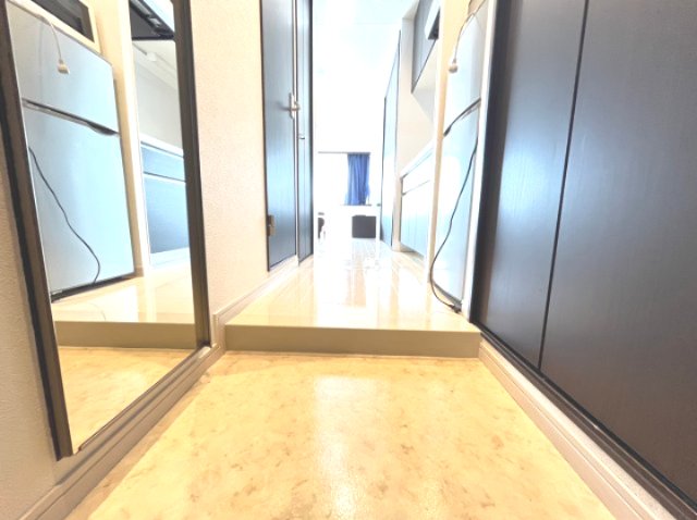 玄関　詳細は、RISUMO江坂本店→06-6155-7137まで♪
