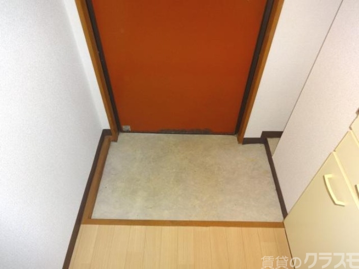 その他　玄関になります♪