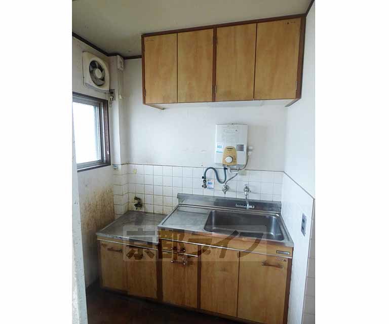 キッチン　調理スペースたっぷり