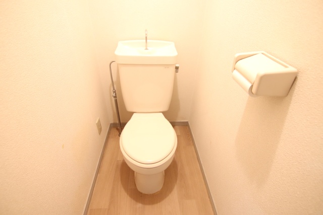 トイレ　※別号室の参考写真です※