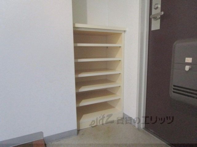 その他設備　下駄箱