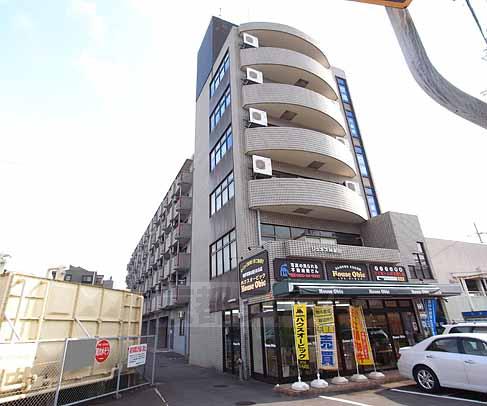 建物外観　ネットはＮＴＴ光プレミアム対応済です。