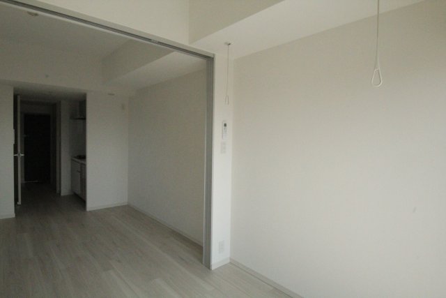 居室・リビング　※同建物・別号室の写真です