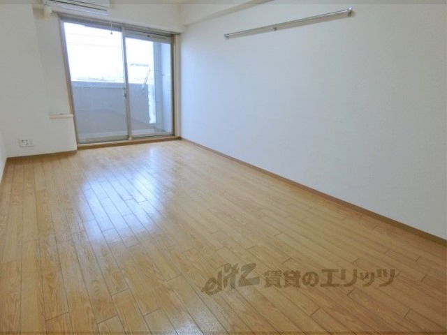 居室・リビング　居室