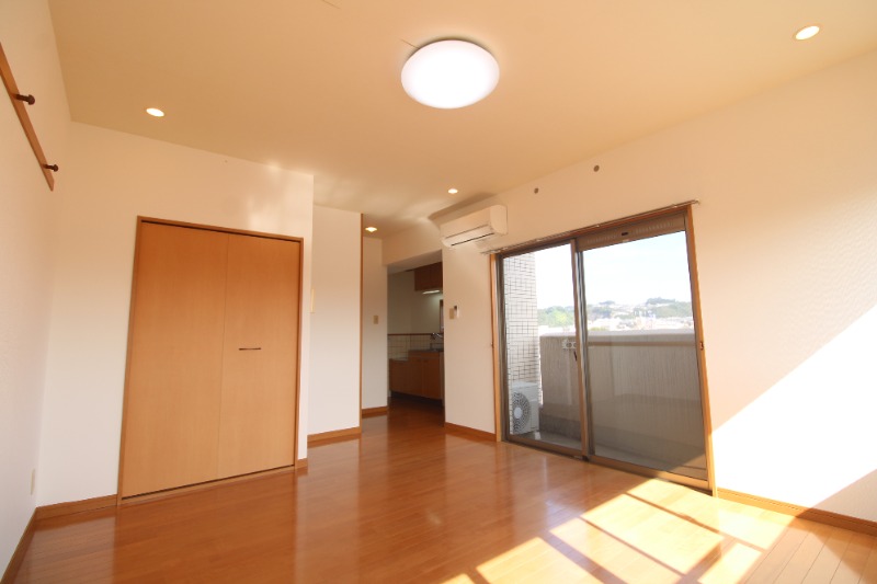 居室・リビング　現状のお部屋と相違がある場合は現状を優先させて頂きます。