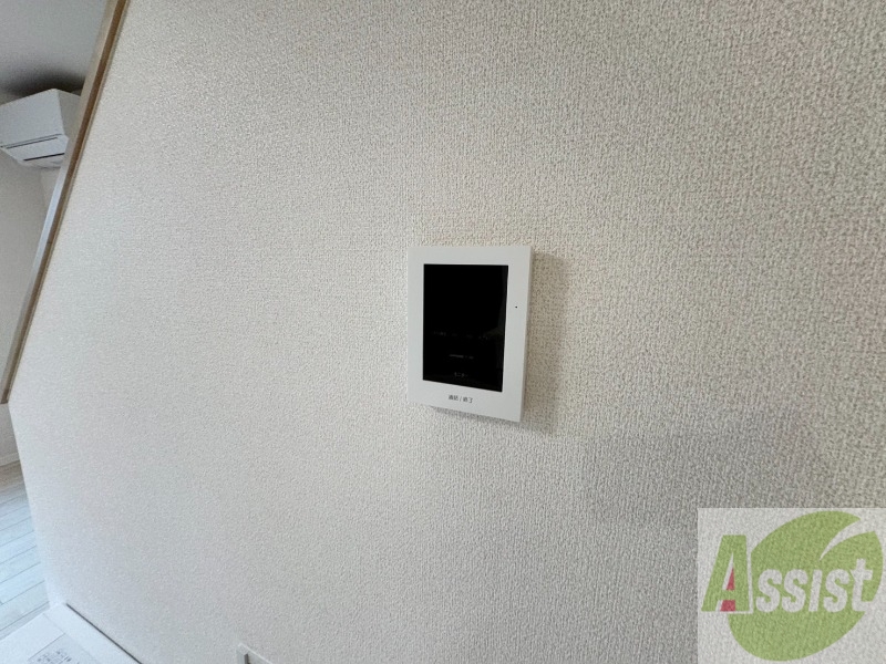 セキュリティ　モニタ付インターホンでセキュリティ面も安心です。