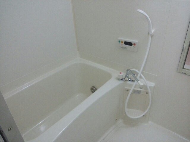 バス・シャワールーム　きれいなお風呂です