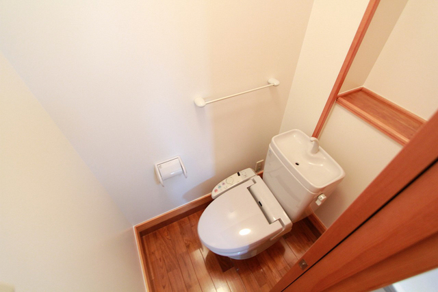 トイレ　他のお部屋の参考写真です