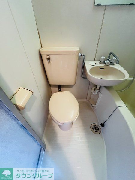 トイレ　トイレ