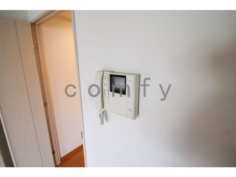 セキュリティ　モニター付きインターホン