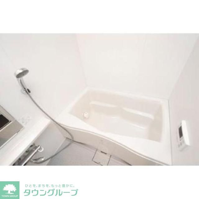 バス・シャワールーム　※写真は同タイプ住戸です。