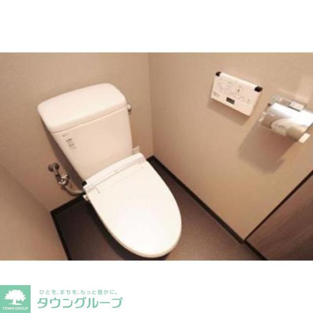 トイレ　※写真は同タイプ住戸です。
