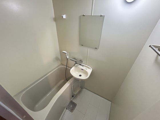 バス・シャワールーム　※別号室の写真になります。※