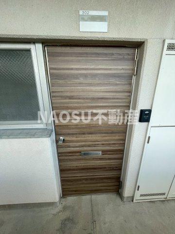 玄関　明るい玄関です