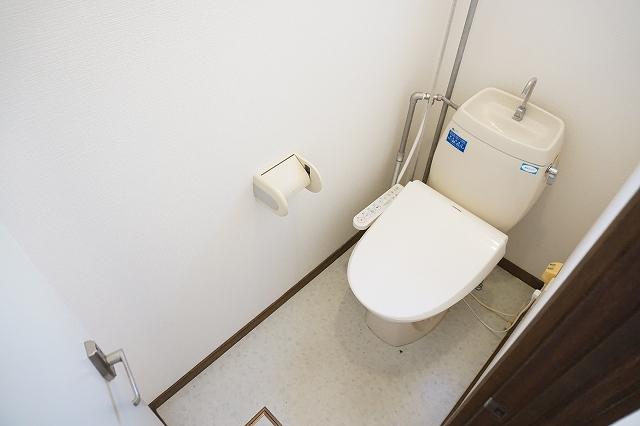 トイレ　トイレ