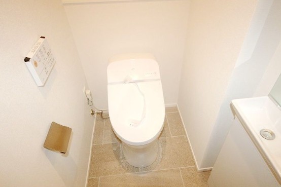 トイレ　トイレもきれいです