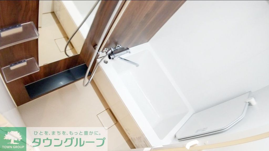 バス・シャワールーム　バス