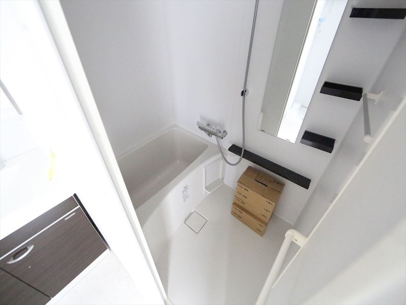 バス・シャワールーム　バスルーム　浴室暖房乾燥機付き