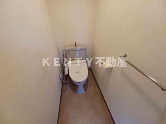 トイレ　ゆったりとした空間のトイレです