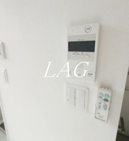 セキュリティ　モニター付きインターホンです。