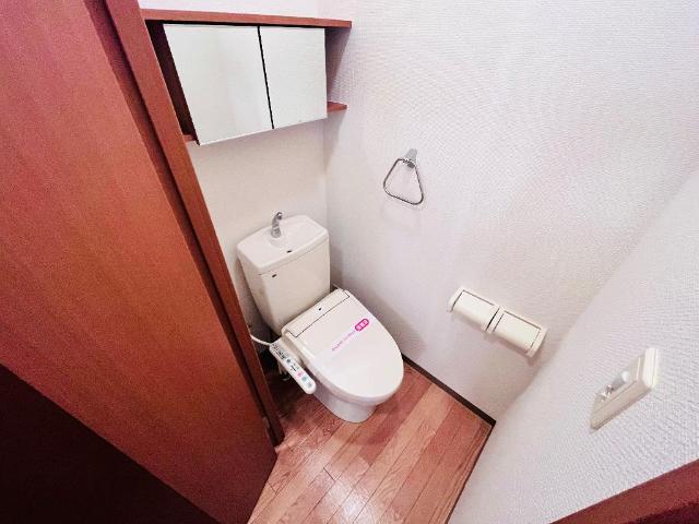 トイレ　シャワー付トイレ