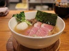 飲食店　麺屋いえろう（飲食店）まで973m