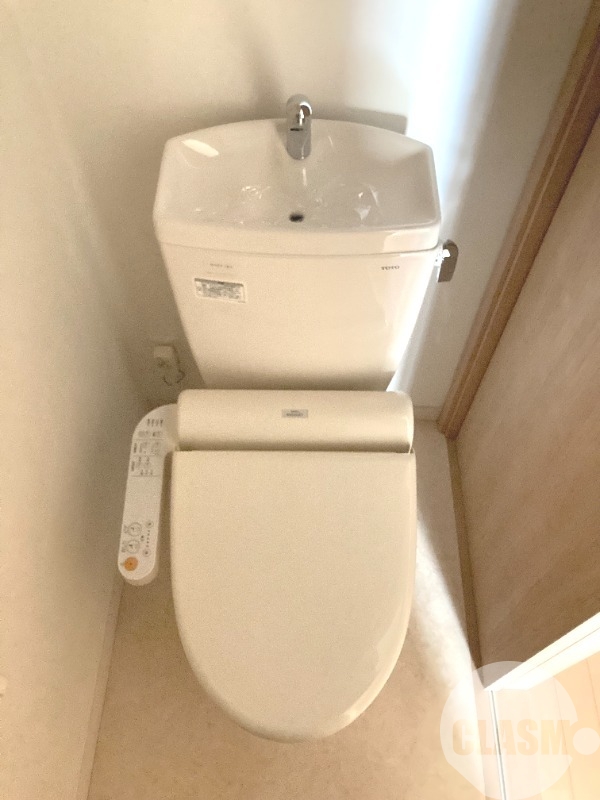 トイレ　ウォシュレット＆ウォームレット
