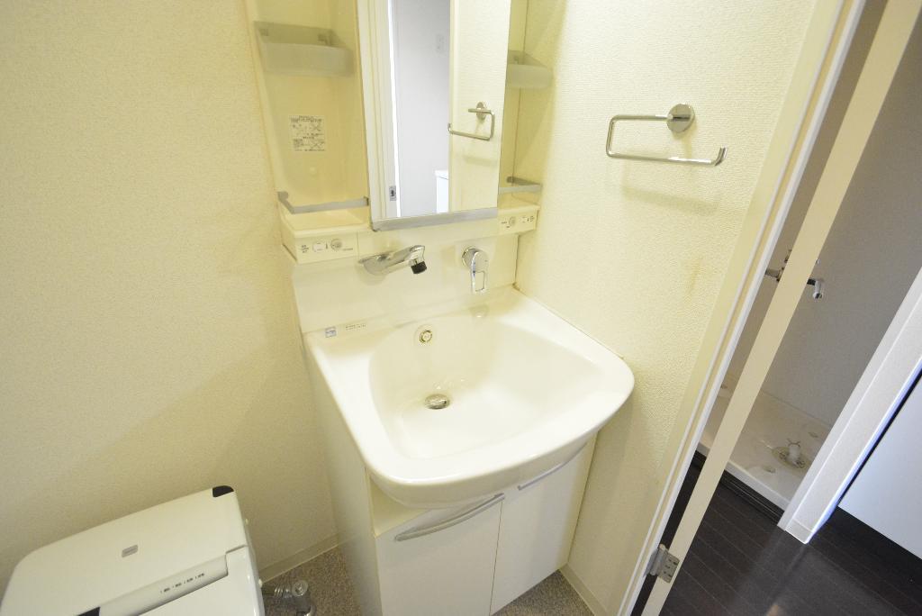 洗面設備　洗髪洗面化粧台