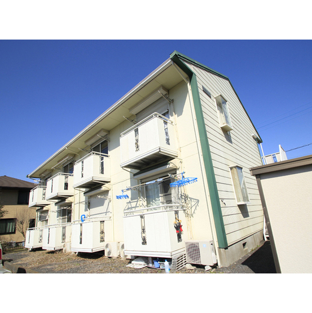 建物外観　１階床下収納有り　２階は屋根裏収納有り