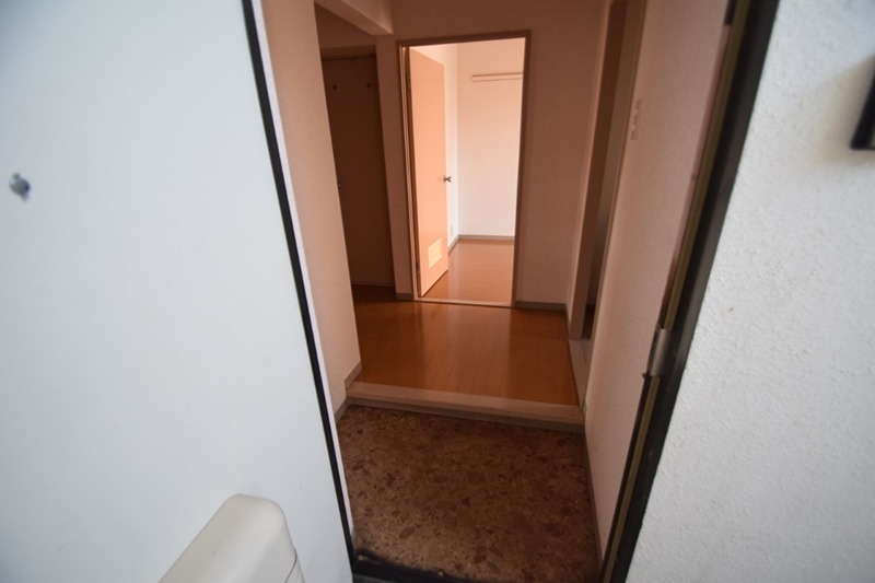 玄関　別部屋参考写真