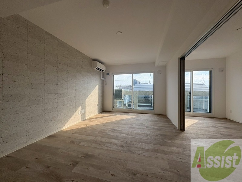 居室・リビング　皆様で快適に過ごすことができるリビングです！