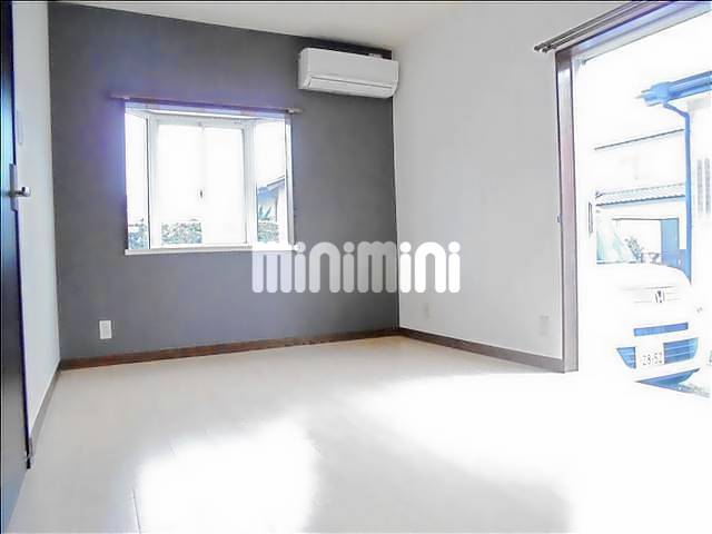 居室・リビング　東洋間