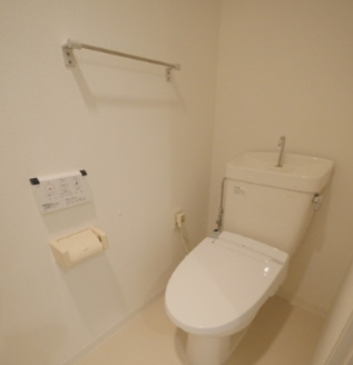 トイレ　別部屋参考写真