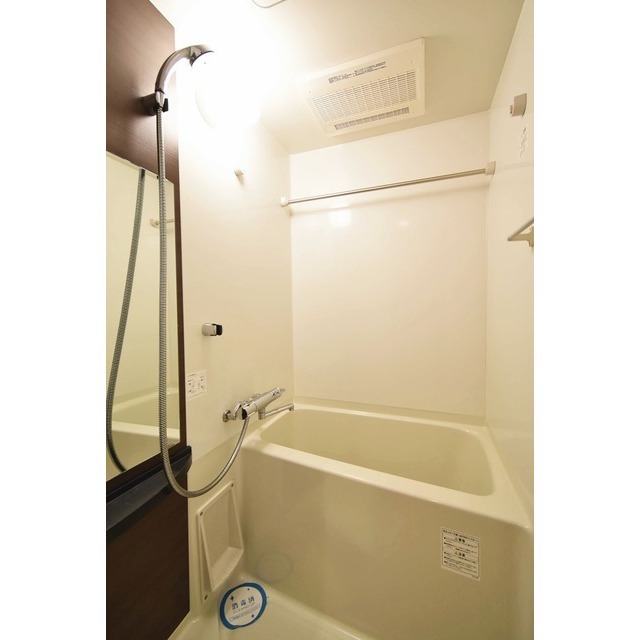 バス・シャワールーム　日々の暮らしに欠かせないお風呂です