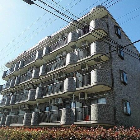 建物外観　落ち着いた雰囲気の外観です