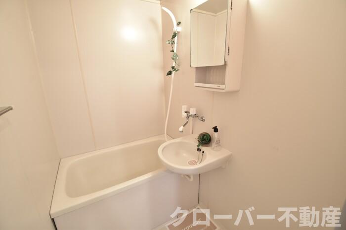 バス・シャワールーム　浴室