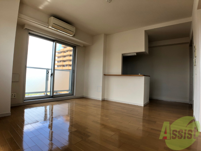 居室・リビング　広くてキレイなＬＤＫが広がっていて、充実した生活が送れそう。