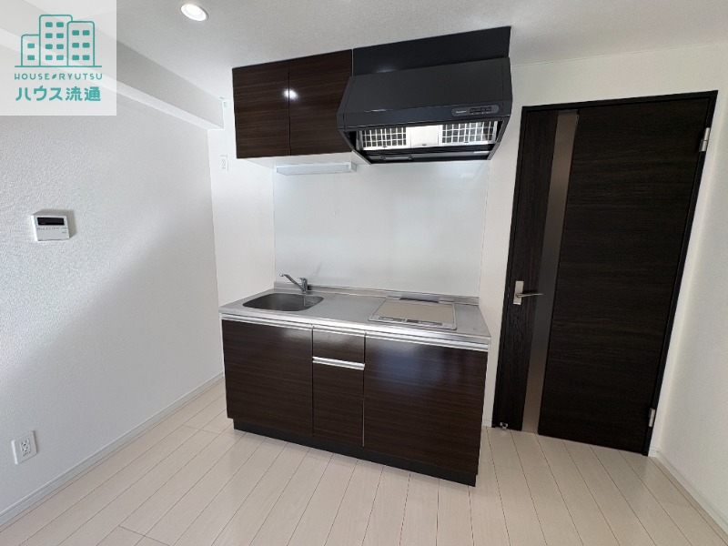 キッチン　※同タイプのお部屋の写真になります。