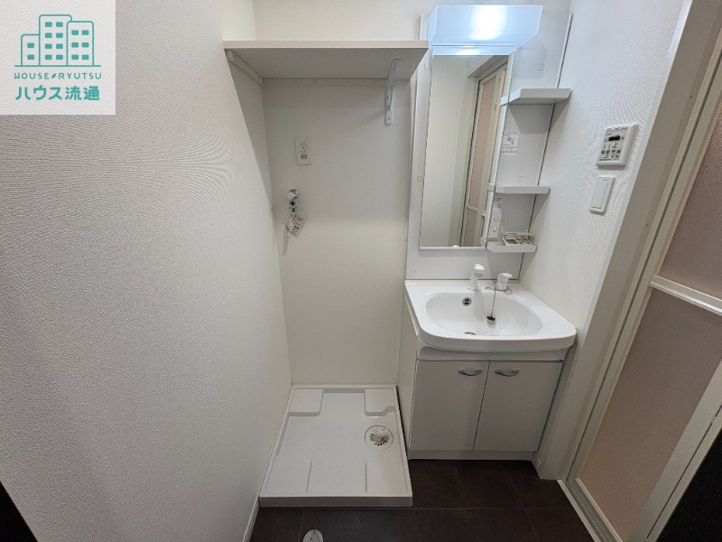 洗面設備　※同タイプのお部屋の写真になります。